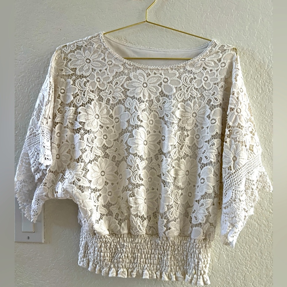 Women’s Lace Blouse, Unbranded, White, Smocked, Short Sleeve, Size M